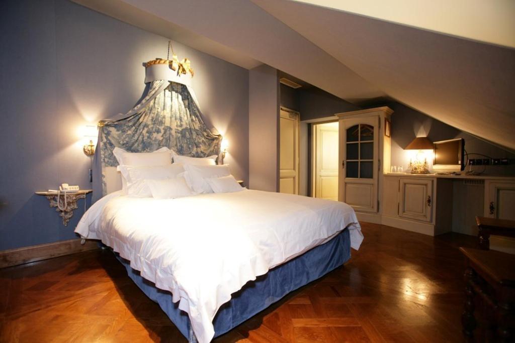 Hotel L'An2 Phalsbourg Zimmer foto